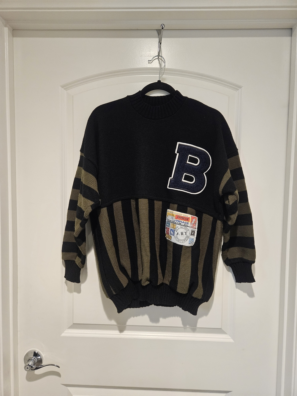 Vintage 90's Black and Olive Striped Crewneck Sweater with 'B' Patch #922